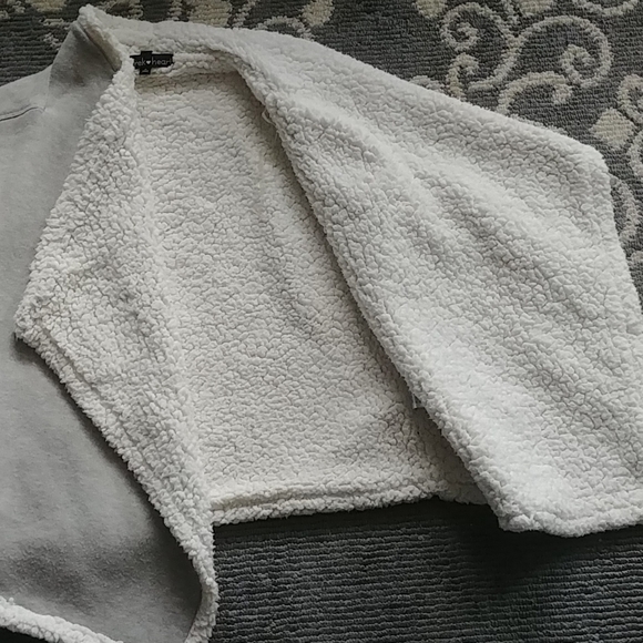 DEREK 💓 JERSEY SWEATER - Picture 2 of 6